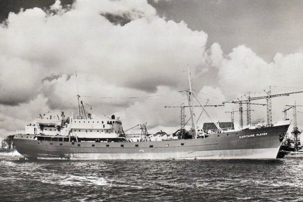 Lekkerkerk (1950) - Capitaine Pleven  Lekkerkerk (photo Win den Dulk)